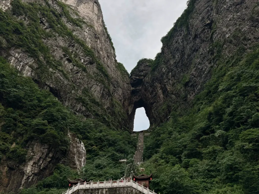 Tianmen-Berg und Abreise