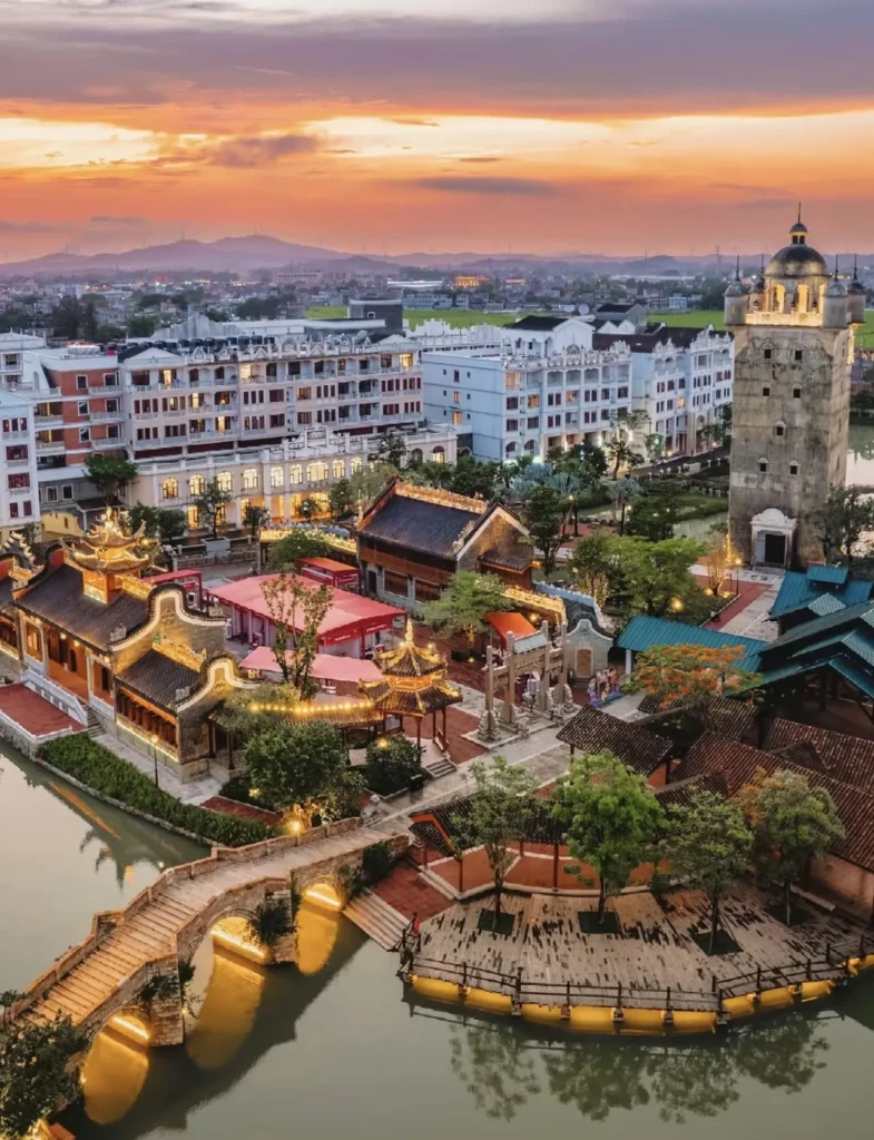 Kaiping Diaolou and Chikan Arcades