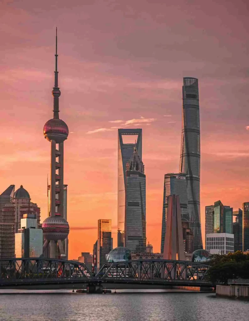 The Bund, Yu Garden and Shanghai Neighbourhoods