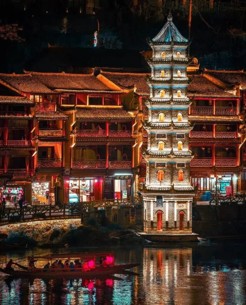 Weiterreise in die Altstadt Fenghuang
